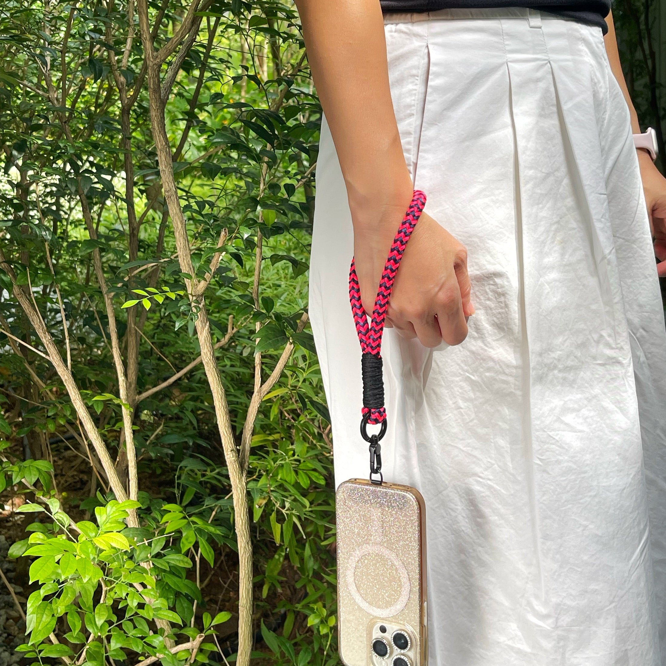 (Coral) Phone wristlet loop